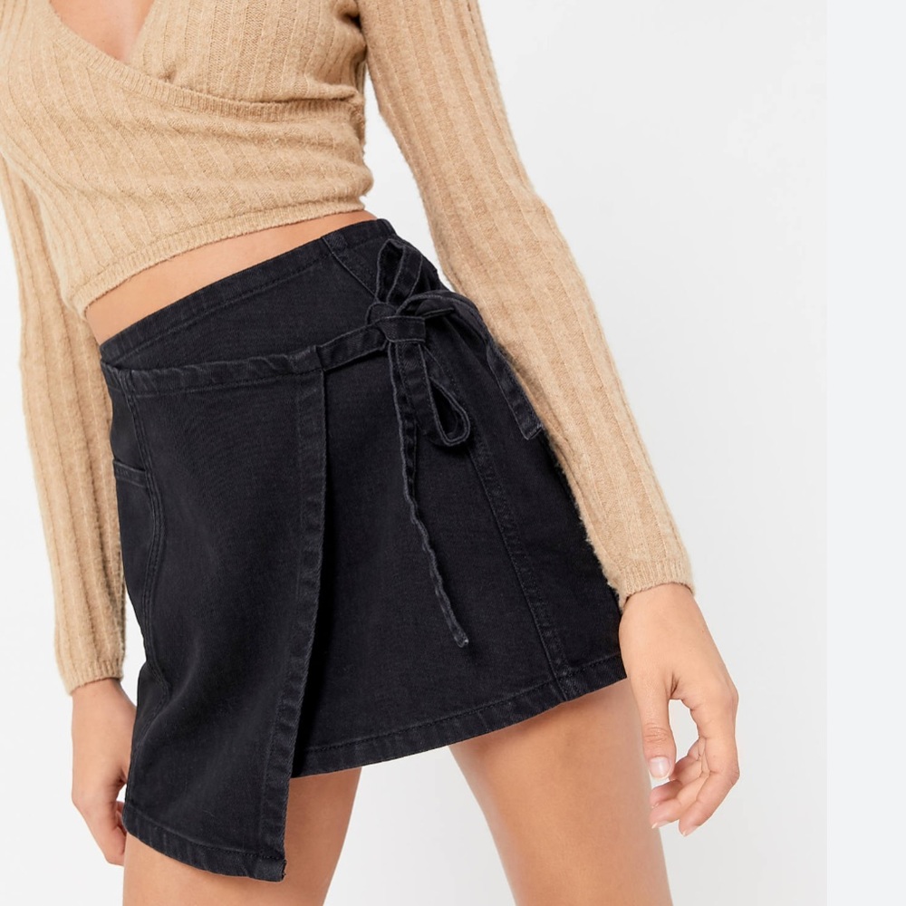 BDG Black denim side tie wrap skirt from urban outfitters size medium